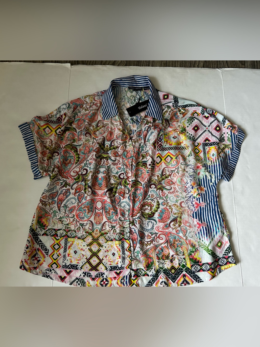 Tolani Collection women Multicolor Paisley & Geometric Short-Sleeve Shirt NWT.